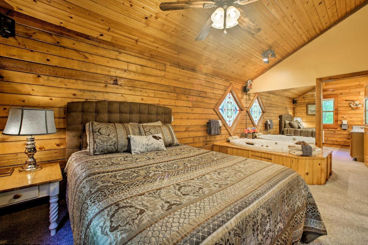 Secluded Studio 1 Mi To Thorncrown Chapel Eureka Springs Exteriör bild