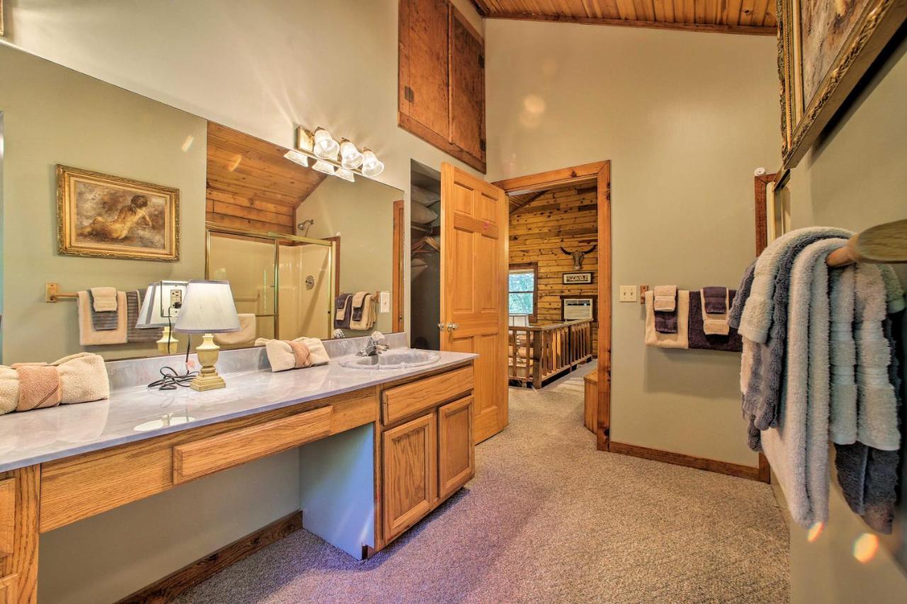 Secluded Studio 1 Mi To Thorncrown Chapel Eureka Springs Exteriör bild