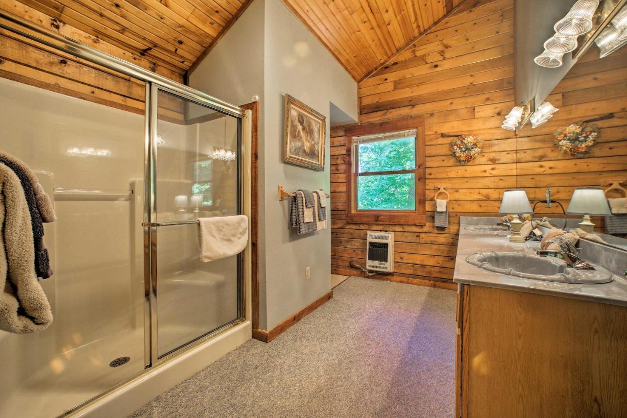Secluded Studio 1 Mi To Thorncrown Chapel Eureka Springs Exteriör bild